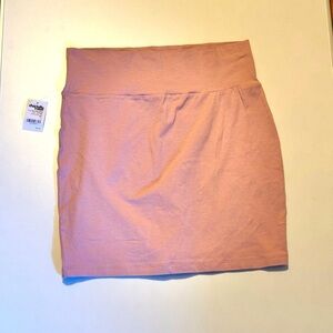 NWT mauve Charlotte Russe mini skirt, size large